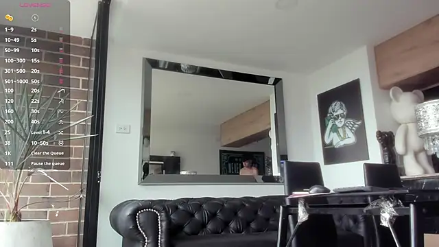 Snapshot of pretur_cruba1 chatting on September 17, 12:07 pm pretur cruba1 online show from September 17, 12:07 pm