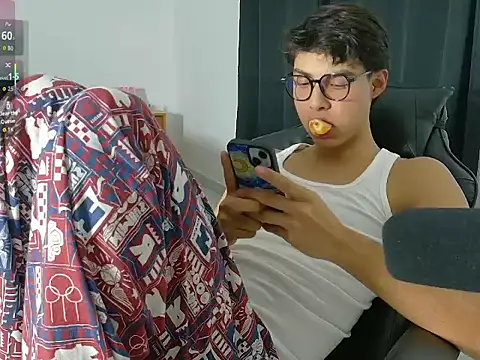 Snapshot of Jacotnk chatting on November 28, 3:17 am Jacotnk online show from November 28, 3:17 am