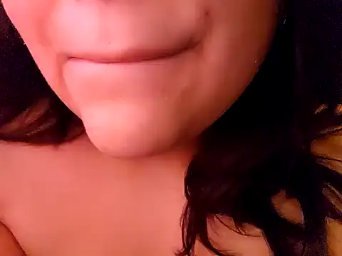 Blanquitaaa online show from December 17, 7:59 pm