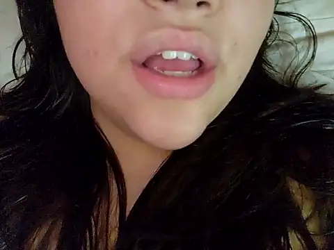 Blanquitaaa online show from February 19, 6:32 pm