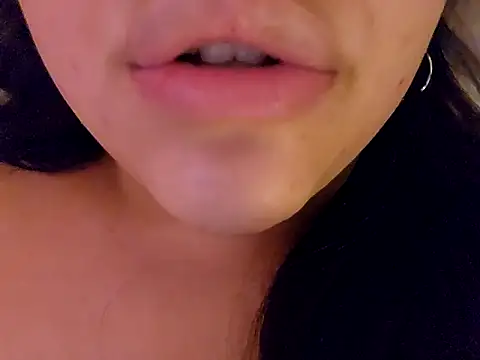 Blanquitaaa online show from March 20, 6:09 pm