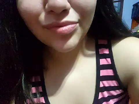 Blanquitaaa online show from February 15, 8:57 am