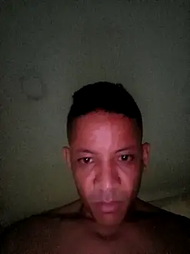 andresperezf online show from October 20, 2:02 am