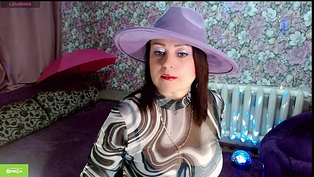 Snapshot of Julia-ru chatting on June 7, 9:42 pm Julia-ru online show from June 7, 9:42 pm