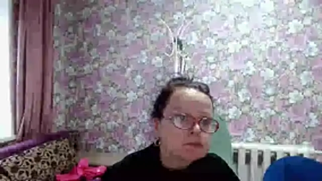 Snapshot of Julia-ru chatting on November 10, 8:52 am Julia-ru online show from November 10, 8:52 am