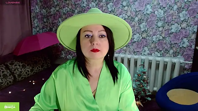 Snapshot of Julia-ru chatting on November 29, 8:42 pm Julia-ru online show from November 29, 8:42 pm