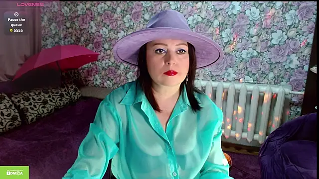 Snapshot of Julia-ru chatting on June 17, 9:57 pm Julia-ru online show from June 17, 9:57 pm