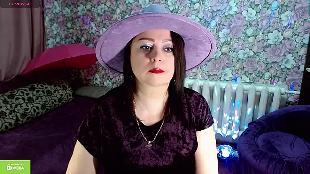 Julia-ru online show from January 9, 9:55 pm