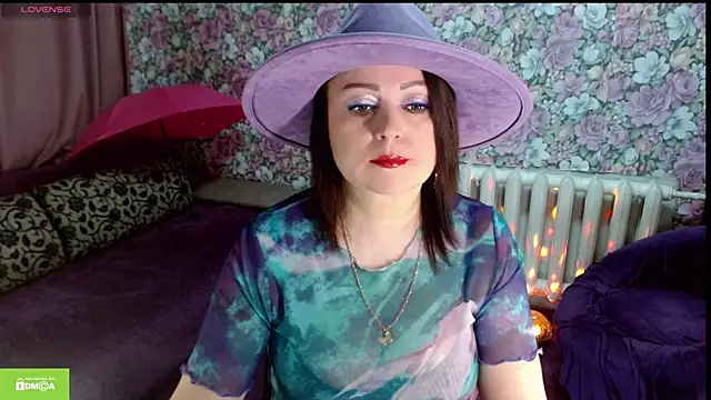 Snapshot of Julia-ru chatting on May 13, 9:33 pm Julia-ru online show from May 13, 9:33 pm