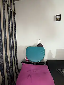 JULYSEX1 online show from March 23, 2:28 pm