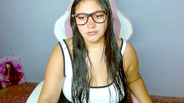 Snapshot of melody-tarly chatting on February 13, 2:22 am melody-tarly online show from February 13, 2:22 am