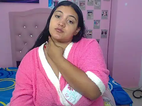 Snapshot of melody-tarly chatting on February 12, 12:12 pm melody-tarly online show from February 12, 12:12 pm