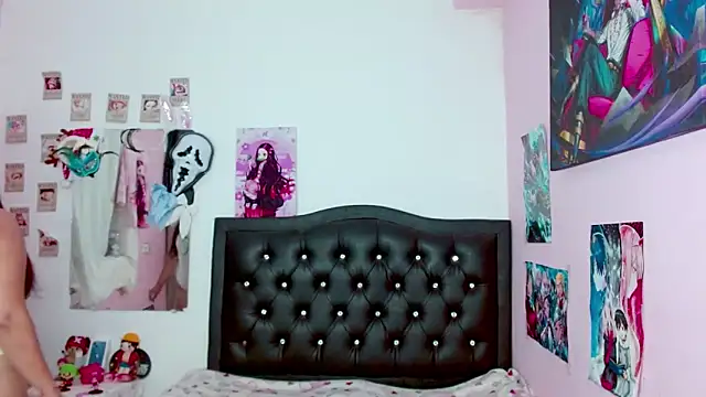 Snapshot of melody-tarly chatting on November 17, 12:25 am melody-tarly online show from November 17, 12:25 am