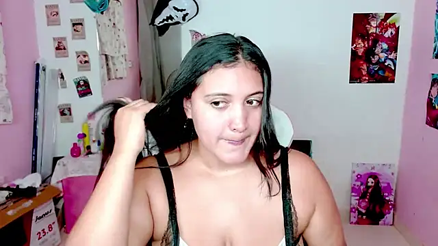 Snapshot of melody-tarly chatting on February 3, 12:43 am melody-tarly online show from February 3, 12:43 am