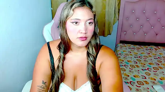 melody-tarly online show from May 26, 2:42 am
