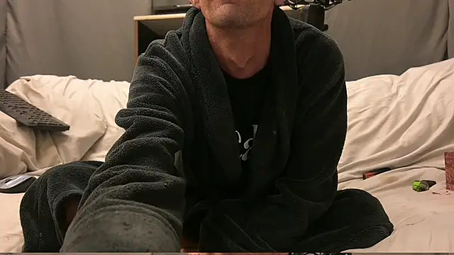 joeiandola online show from December 14, 4:34 pm