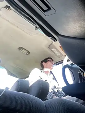 joeiandola online show from October 30, 5:10 pm