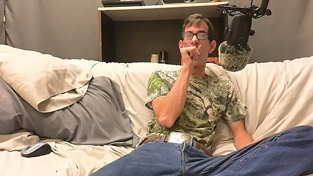 joeiandola online show from October 26, 9:37 pm