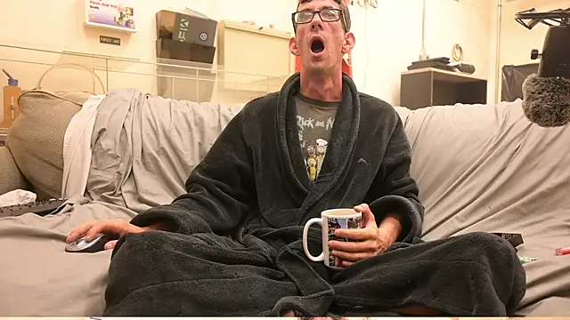 joeiandola online show from March 27, 3:57 pm