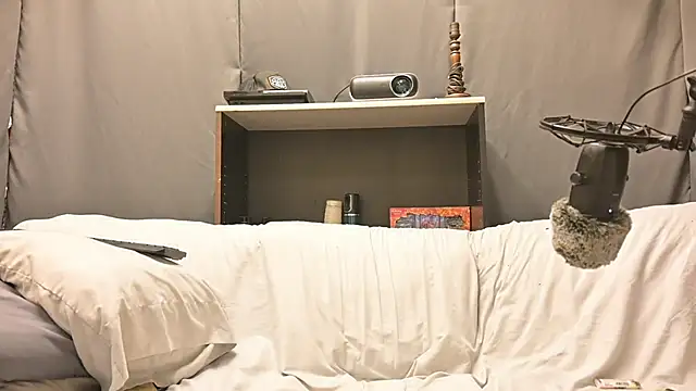 joeiandola online show from October 24, 3:55 pm