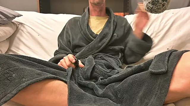 joeiandola online show from November 6, 3:32 am