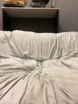 joeiandola online show from November 8, 8:34 pm