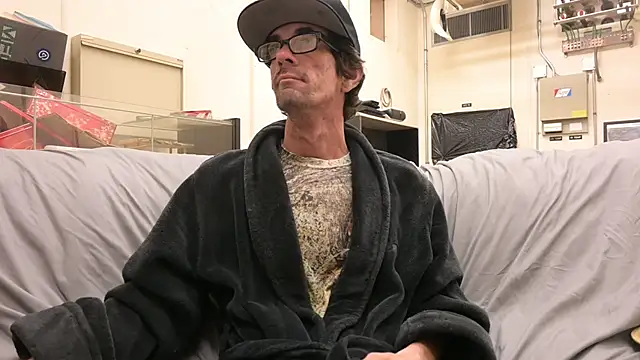 joeiandola online show from February 19, 7:11 pm