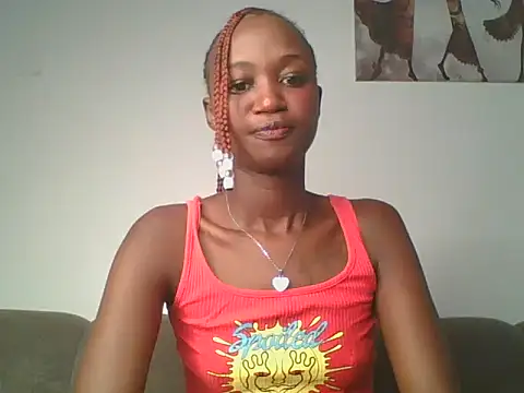 Snapshot of MissLilly1 chatting on May 19, 7:15 am MissLilly1 online show from May 19, 7:15 am