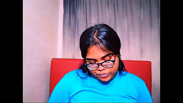 Snapshot of Indian_Lola00 chatting on October 2, 4:21 pm Indian Lola00 online show from October 2, 4:21 pm