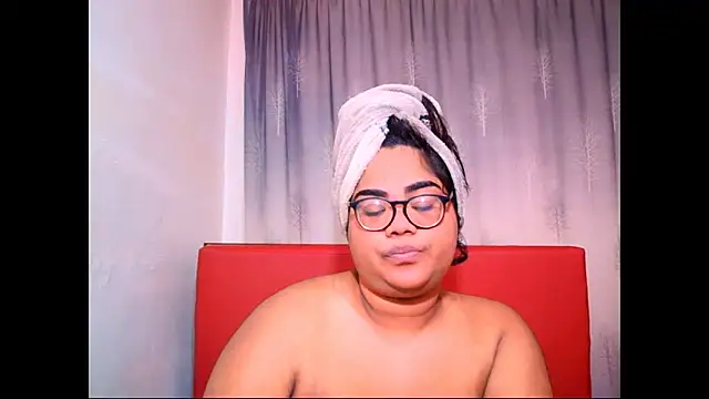 Indian Lola00 online show from October 31, 6:21 am