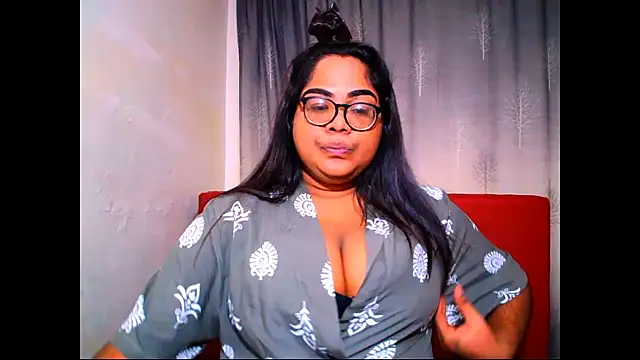 Indian Lola00 online show from December 16, 5:39 pm
