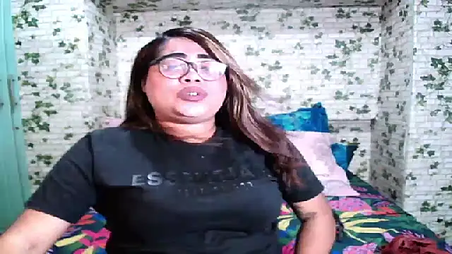 Indian Lola00 online show from June 24, 5:22 pm
