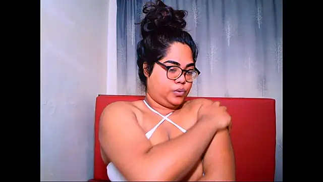 Indian Lola00 online show from October 28, 5:01 pm