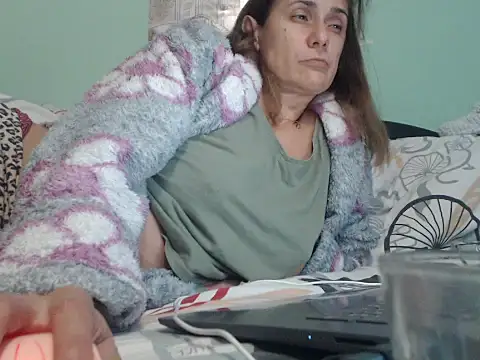 Snapshot of SexyGioconda chatting on March 19, 10:53 pm SexyGioconda online show from March 19, 10:53 pm