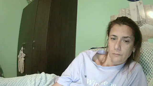 Snapshot of SexyGioconda chatting on September 23, 8:32 am SexyGioconda online show from September 23, 8:32 am
