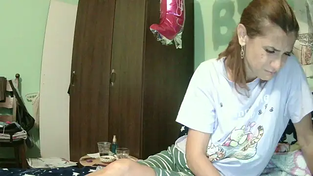 Snapshot of SexyGioconda chatting on September 28, 8:38 pm SexyGioconda online show from September 28, 8:38 pm