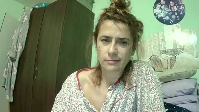 Snapshot of SexyGioconda chatting on September 15, 8:26 am SexyGioconda online show from September 15, 8:26 am