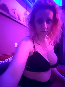 Snapshot of Wendyx666_Pika chatting on September 28, 9:33 pm Wendyx666 Pika online show from September 28, 9:33 pm