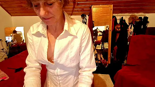 Hot Colettte online show from April 15, 7:58 pm