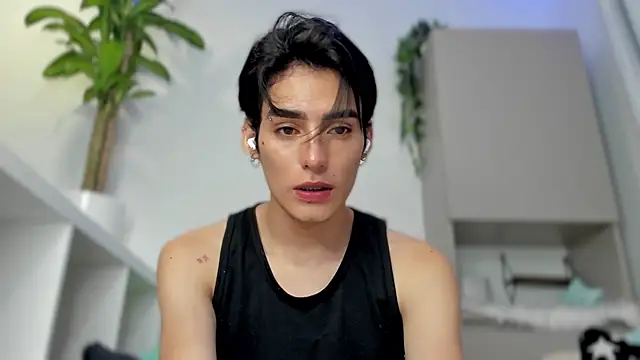 sebas rose online show from January 6, 10:47 pm