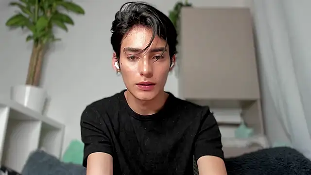 sebas rose online show from January 11, 1:06 am
