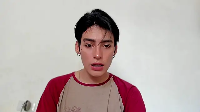 sebas rose online show from December 3, 5:17 pm