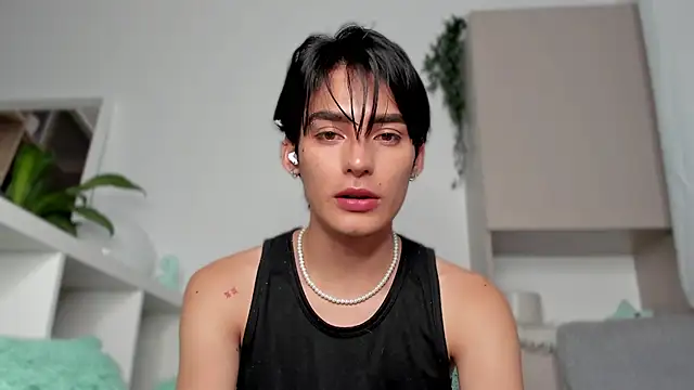 sebas rose online show from February 12, 12:05 am