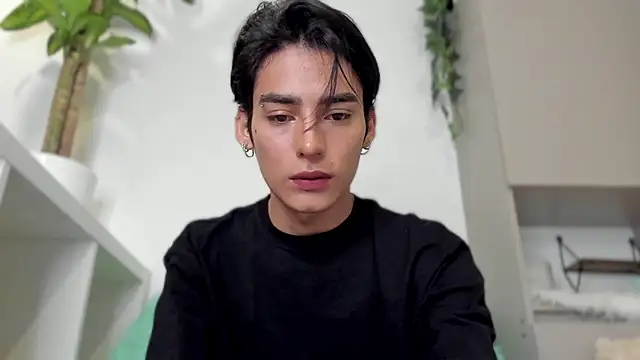 sebas rose online show from January 5, 11:33 pm