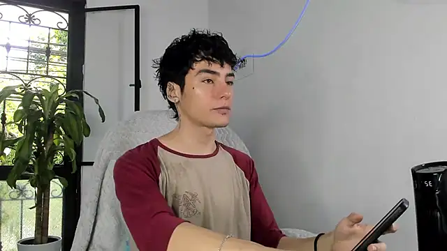 sebas rose online show from September 13, 3:34 pm