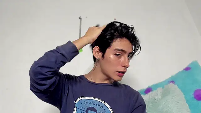 sebas rose online show from December 11, 12:44 am
