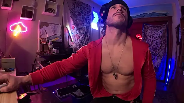 CowboyZuhly online show from January 17, 3:32 am