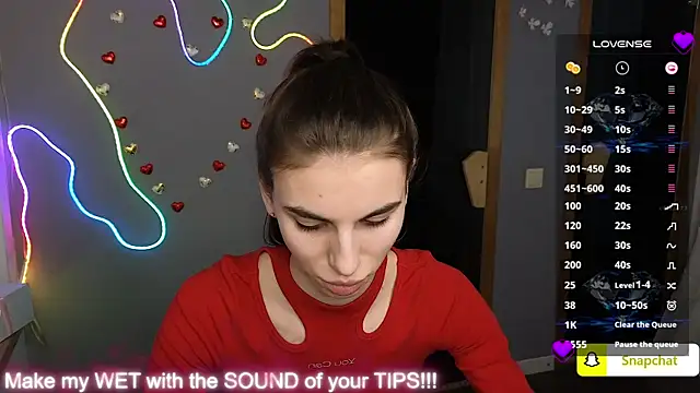 Snapshot of EmmyGreans chatting on February 10, 1:01 pm EmmyGreans online show from February 10, 1:01 pm