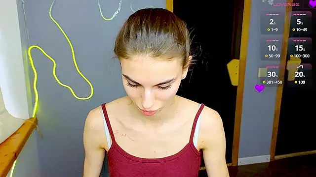 Snapshot of EmmyGreans chatting on February 5, 12:27 pm EmmyGreans online show from February 5, 12:27 pm