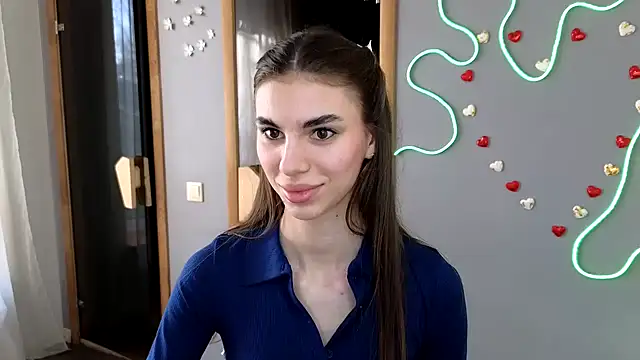 Snapshot of EmmyGreans chatting on March 8, 6:43 am EmmyGreans online show from March 8, 6:43 am